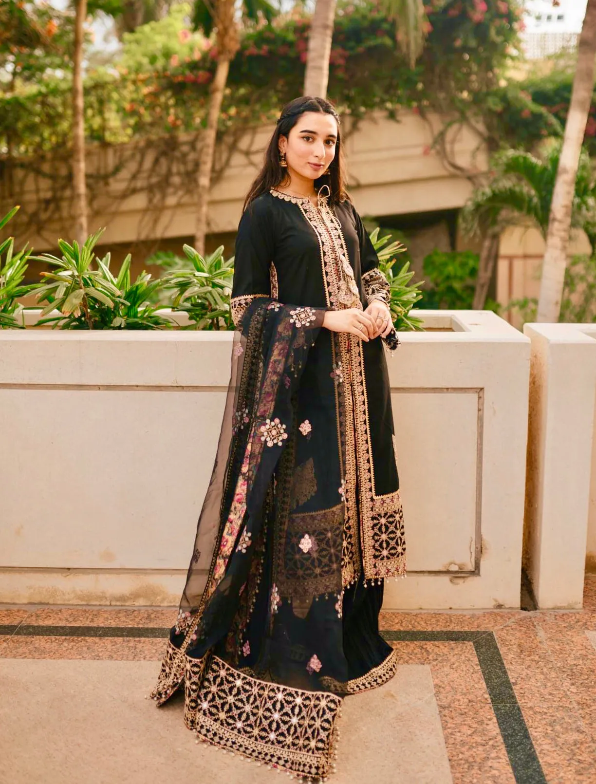 Qalamkar Luxury Festive Lawn Collection 2021 – FX-08