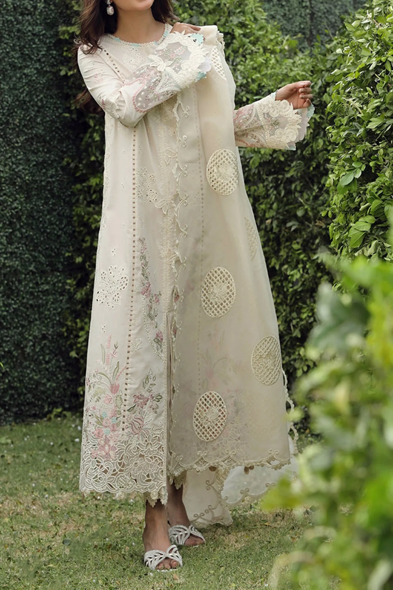 Qalamkar Unstitched 3 Piece Emb Festive Lawn Collection'2024-PS-04-Zuha